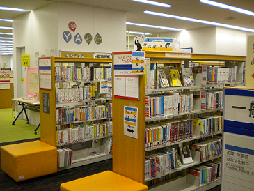 宮城野図書館YAコーナー